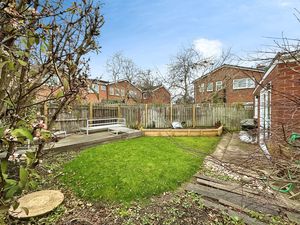 Photo 10- click for photo gallery